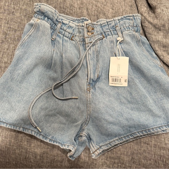 Frame Women's Light Blue Denim Shorts